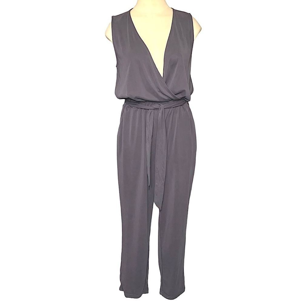 Dex Gray Hi Rise Jumpsuit Modal Blend Sz S Sleeveless Wrap V Neck Belted Romper - Picture 2 of 14